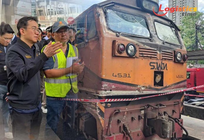 รถไฟชนรถบัสแยกอโศก-ดินแดง