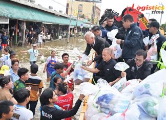 “พิพัฒน์”นำทีมคมนาคมลงพื้นที่ร่มเกล้า 24 ช่วยน้ำท่วมครบวงจร ระดมเรือ–เครื่องจักร ดูแลเส้นทาง–เร่งฟื้นฟูหลังน้ำลด